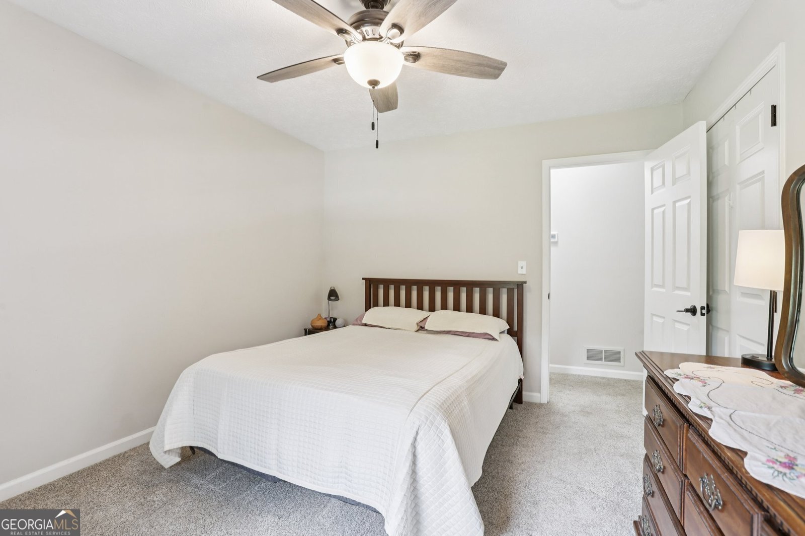 9725 Kings Road Gainesville - 36