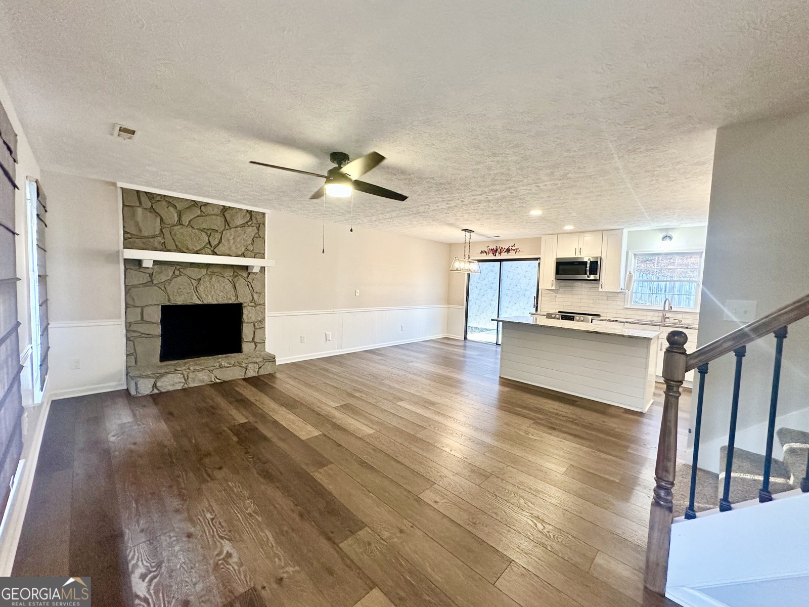 9725 Kings Road Gainesville - 9