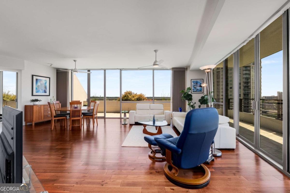 700 Park Regency Place Atlanta - 24