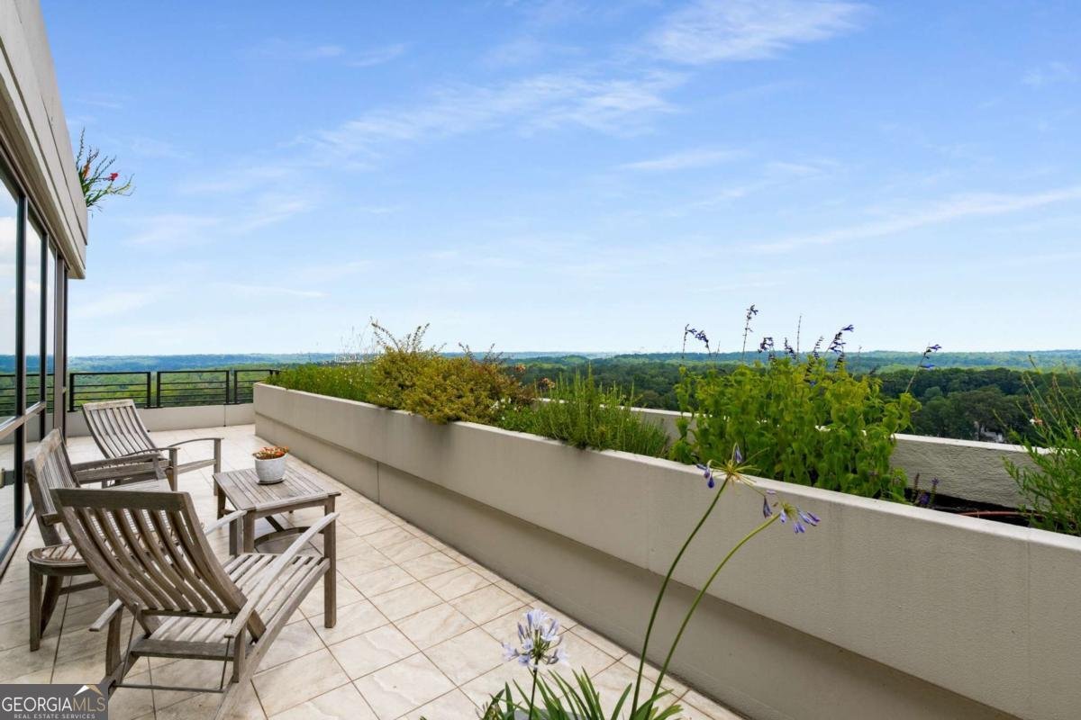 700 Park Regency Place Atlanta - 44