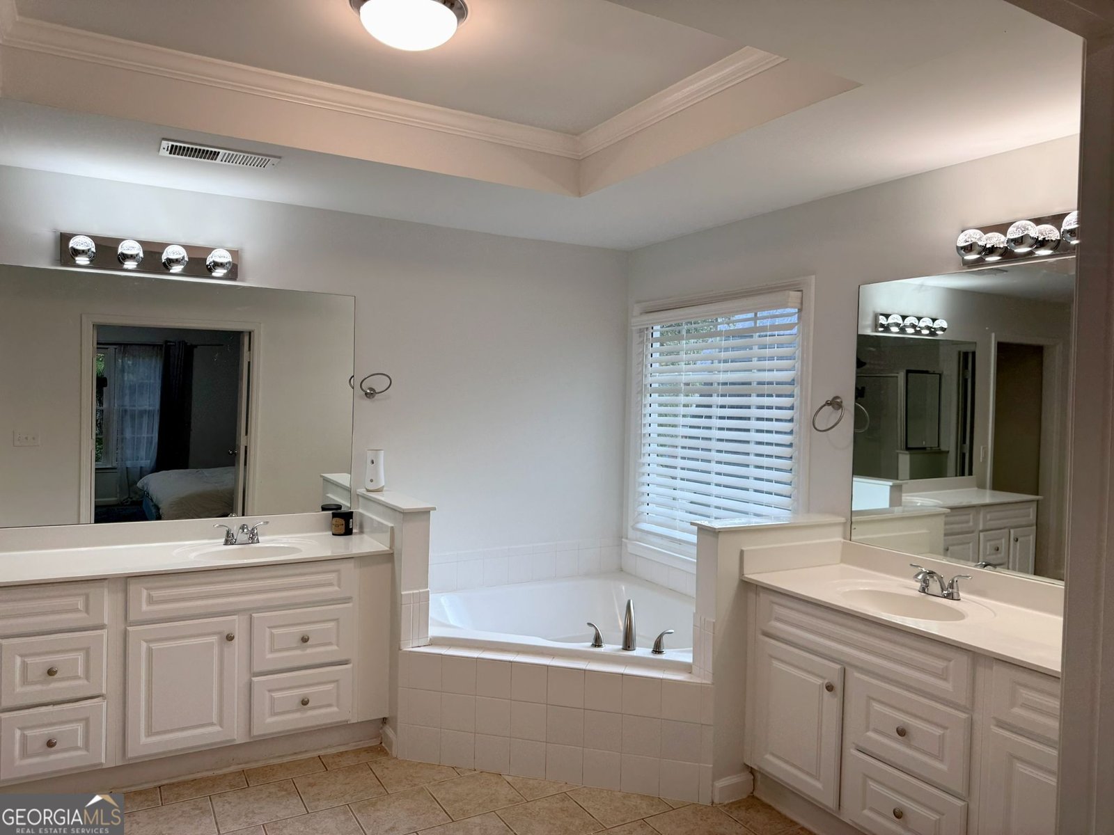 12595 Huntington Trace Alpharetta - 19