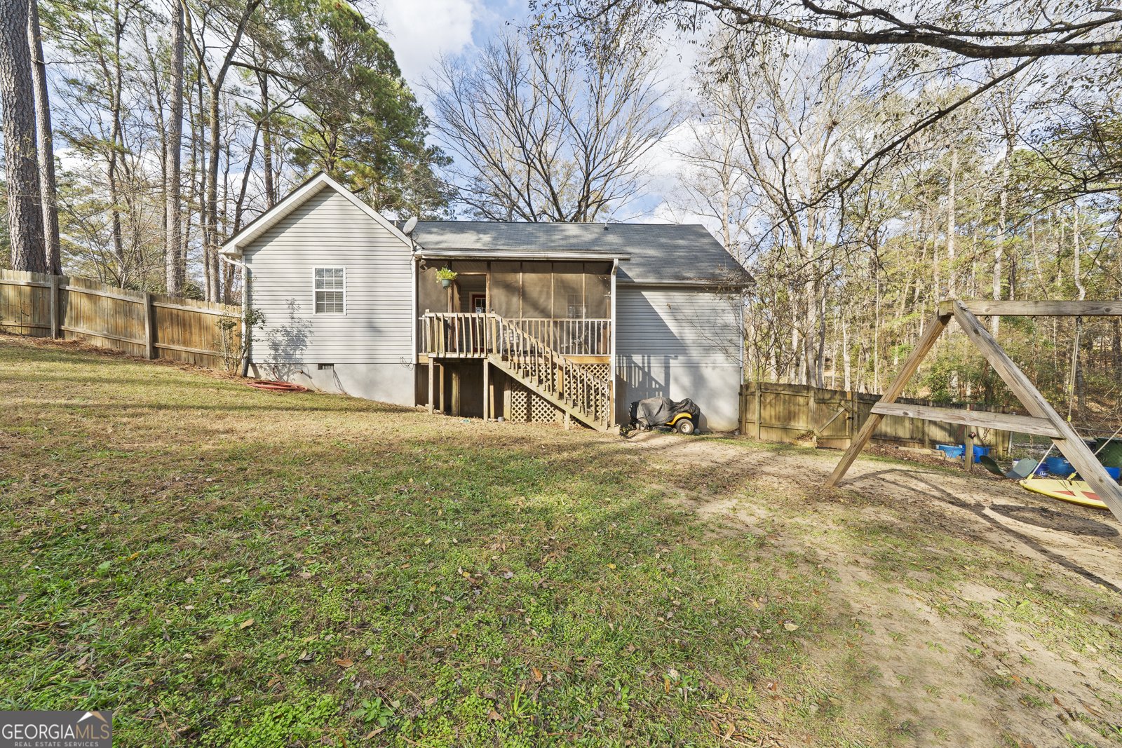 122 Cambridge Drive Milledgeville - 39