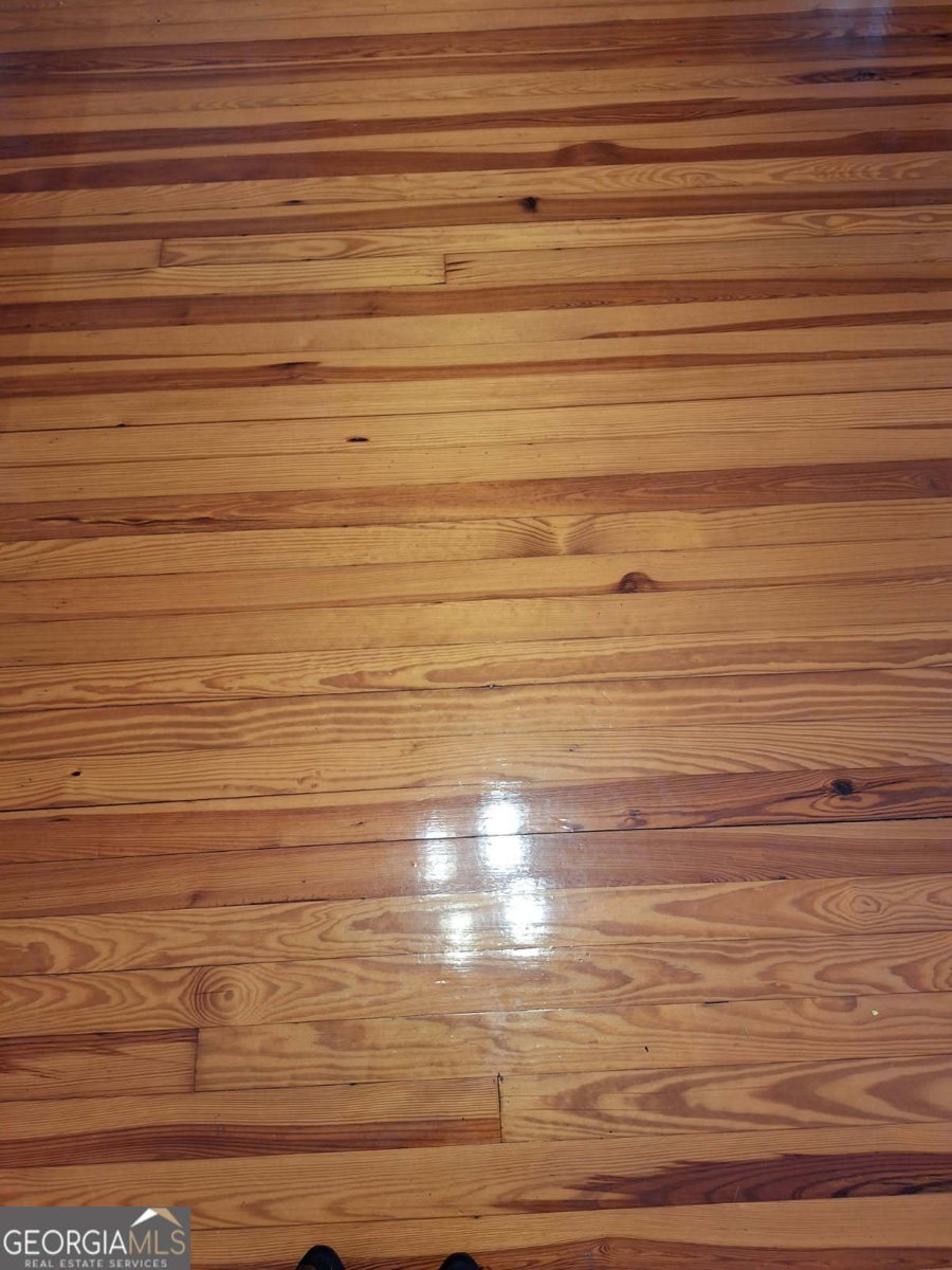 2304 30th Street Valley - 11