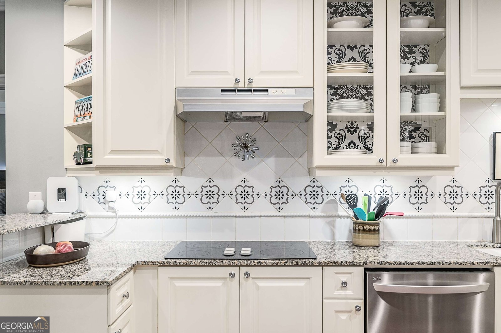 211 Colonial Homes Drive Atlanta - 13