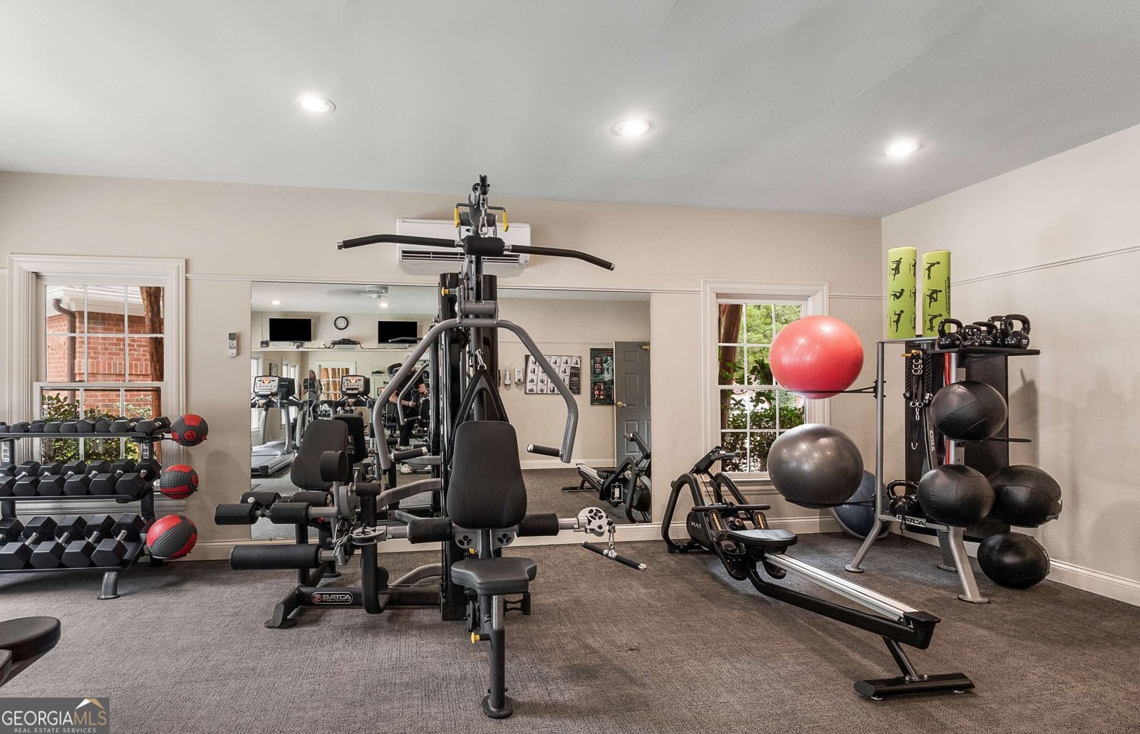 211 Colonial Homes Drive Atlanta - 32