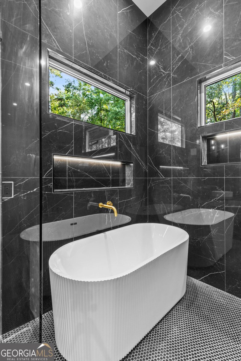 670 Loganville Highway Winder - 43