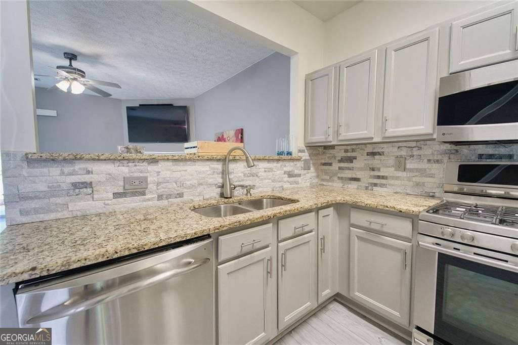 1207 Penhurst Way Lawrenceville - 8