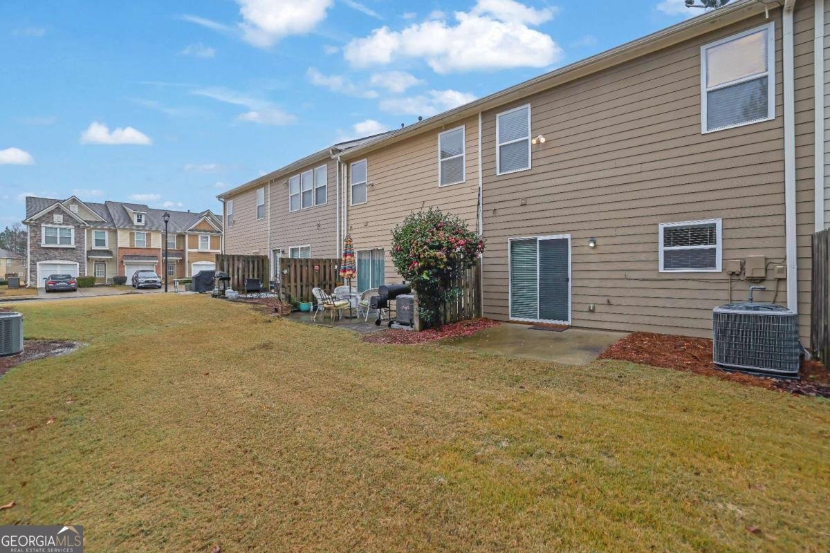 2096 Lakeshore Overlook Drive Kennesaw - 27