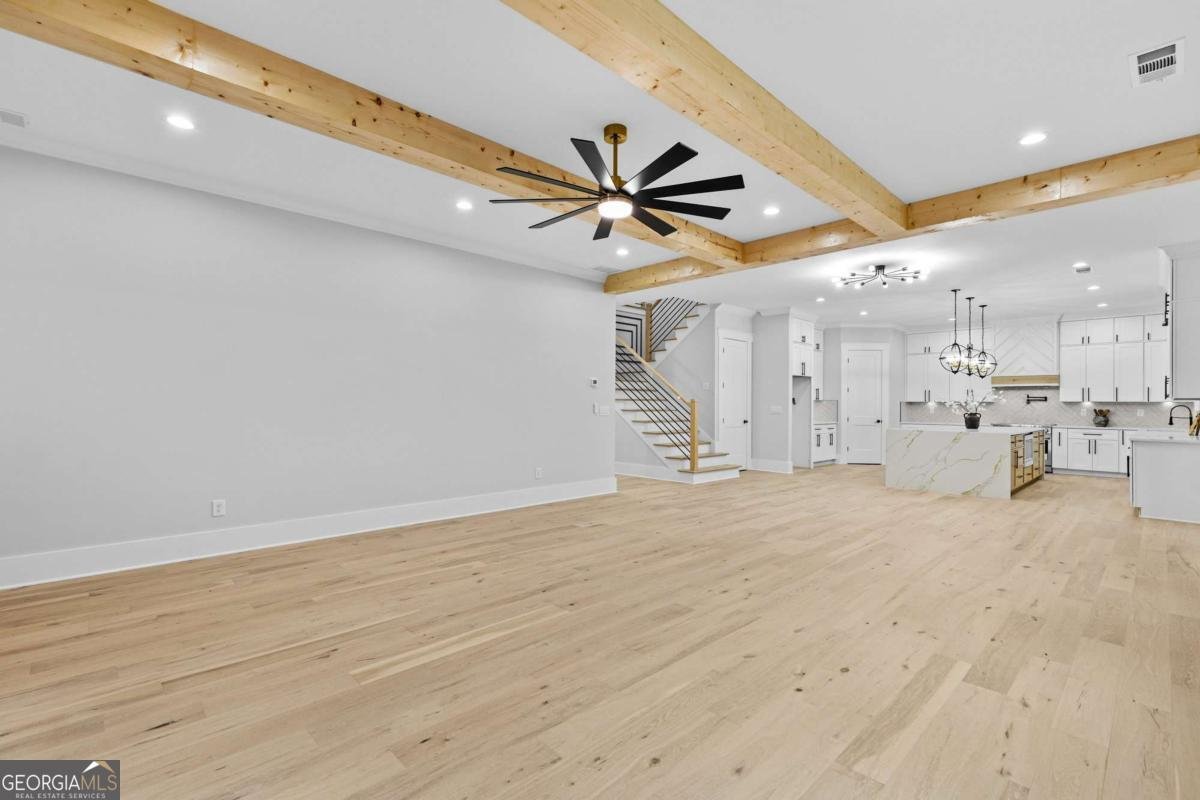 7 Deer Run Trail Winder - 12