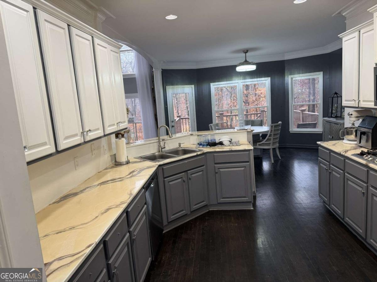 5135 Highland Lake Drive Atlanta - 28