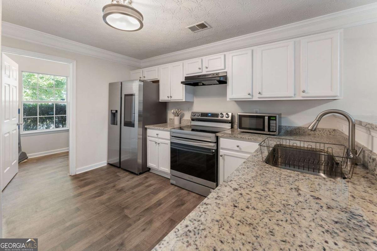 2433 Wood Bend Lane Riverdale - 21