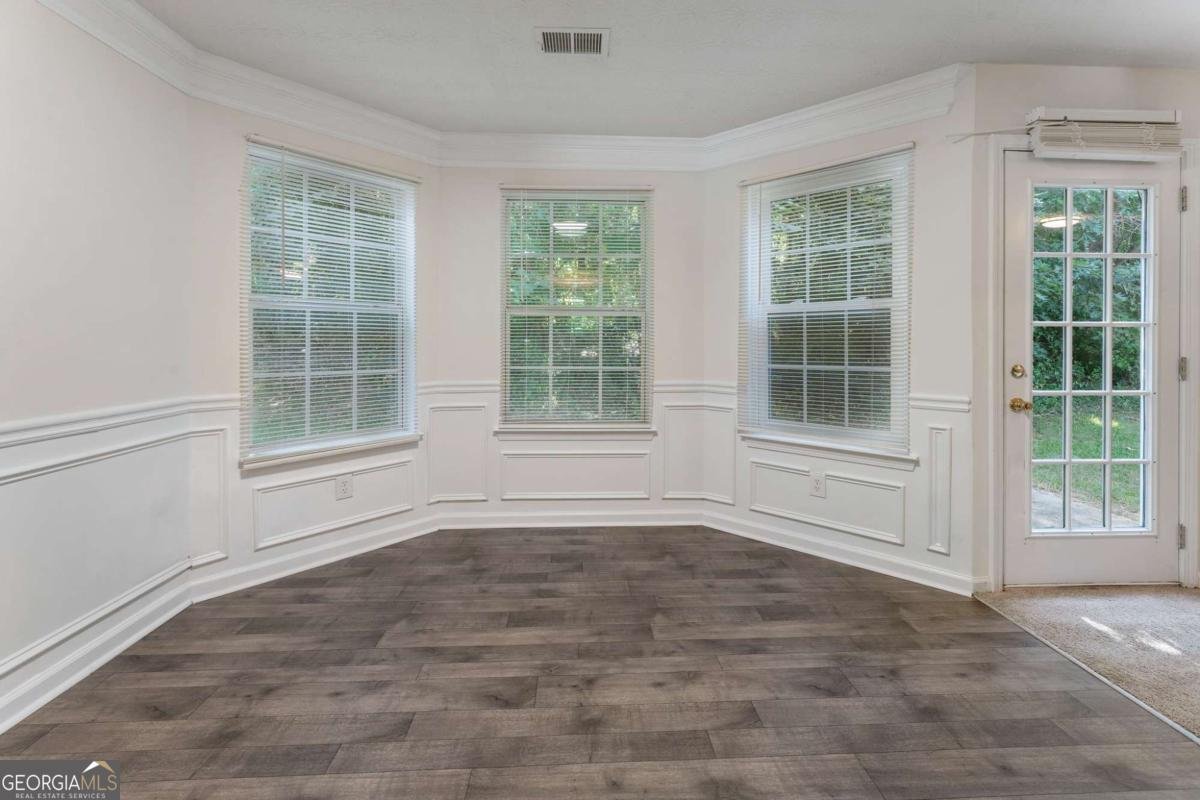 2433 Wood Bend Lane Riverdale - 22