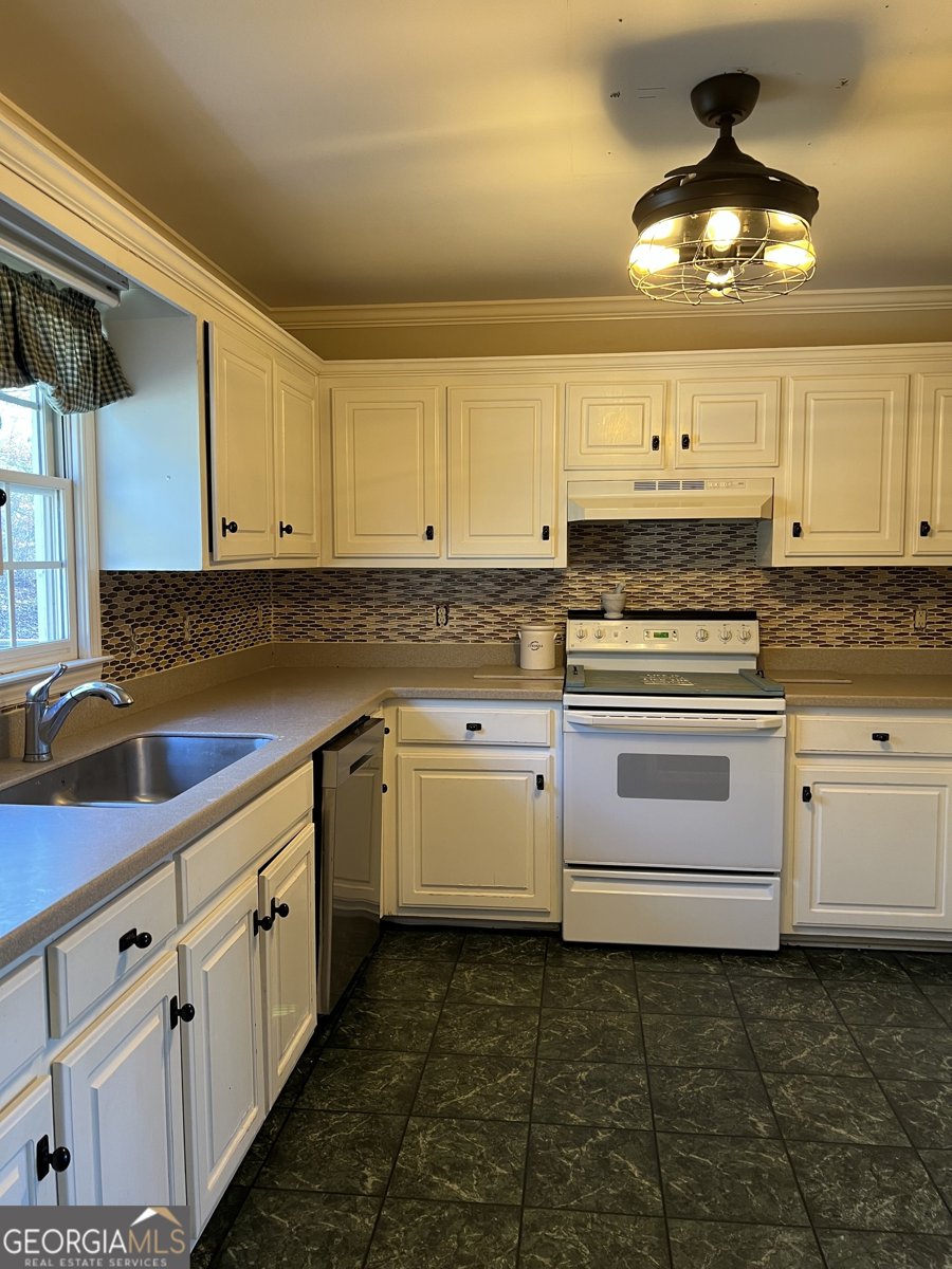 382 Summit Heights Drive Nicholson - 8