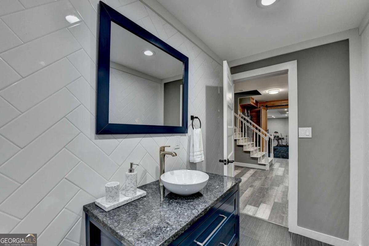 4719 Terquay Court Suwanee - 78