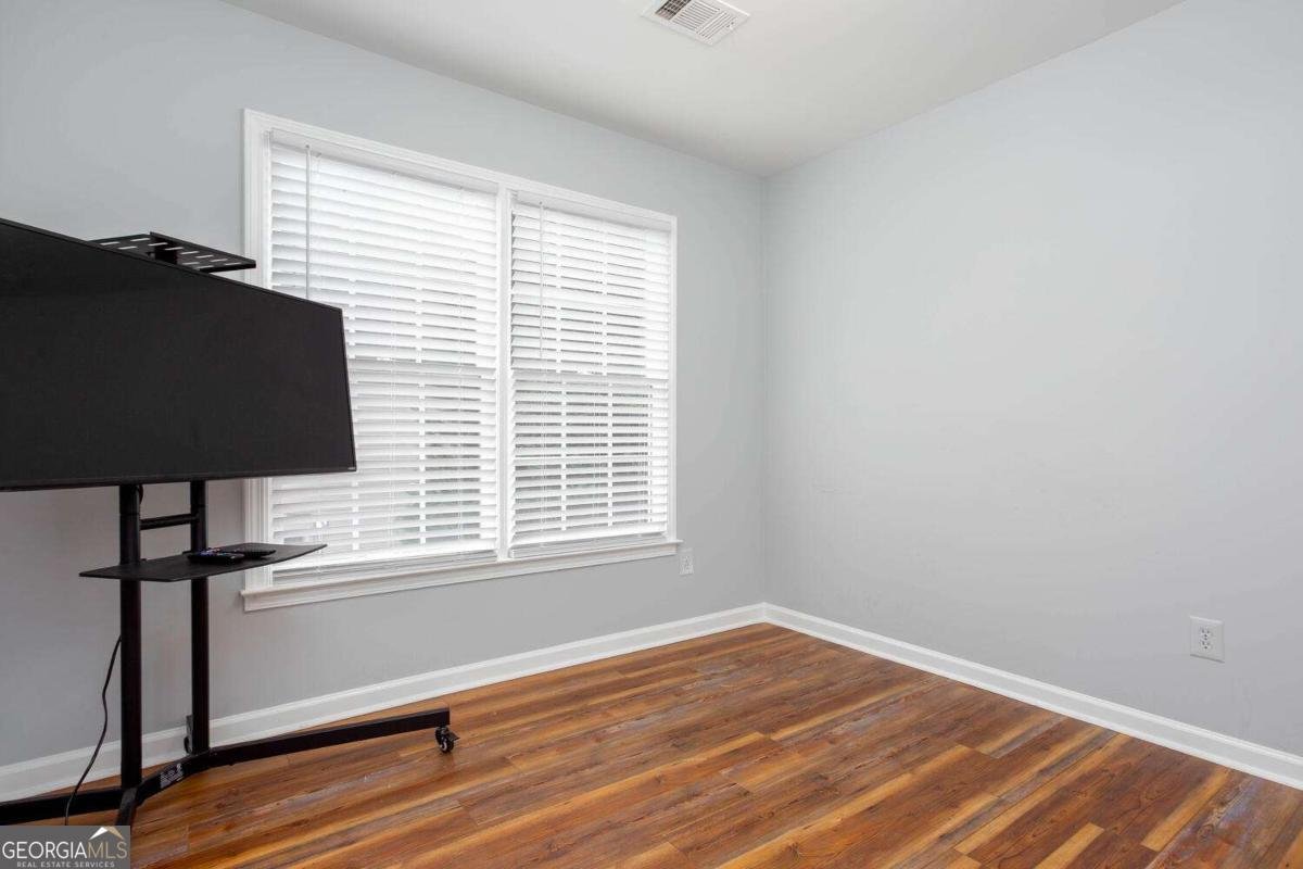 1533 Fallen Leaf Drive Marietta - 32