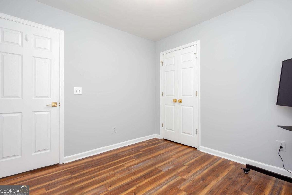 1533 Fallen Leaf Drive Marietta - 34