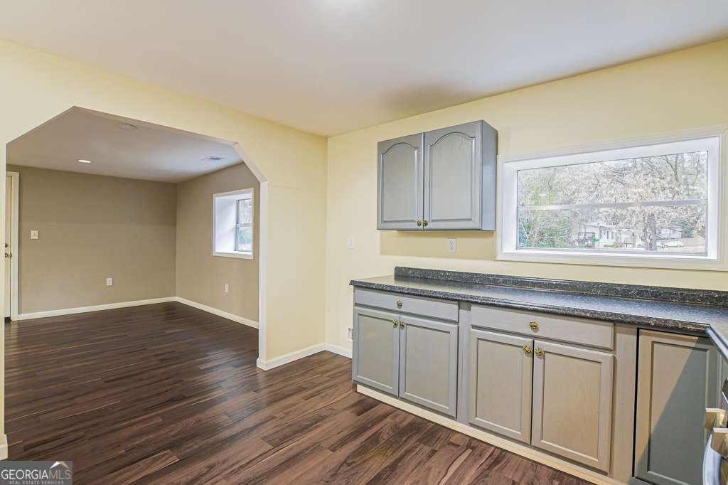 25 Forest Road Stockbridge - 12