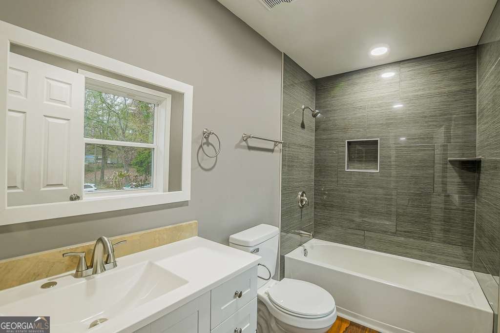 25 Forest Road Stockbridge - 25