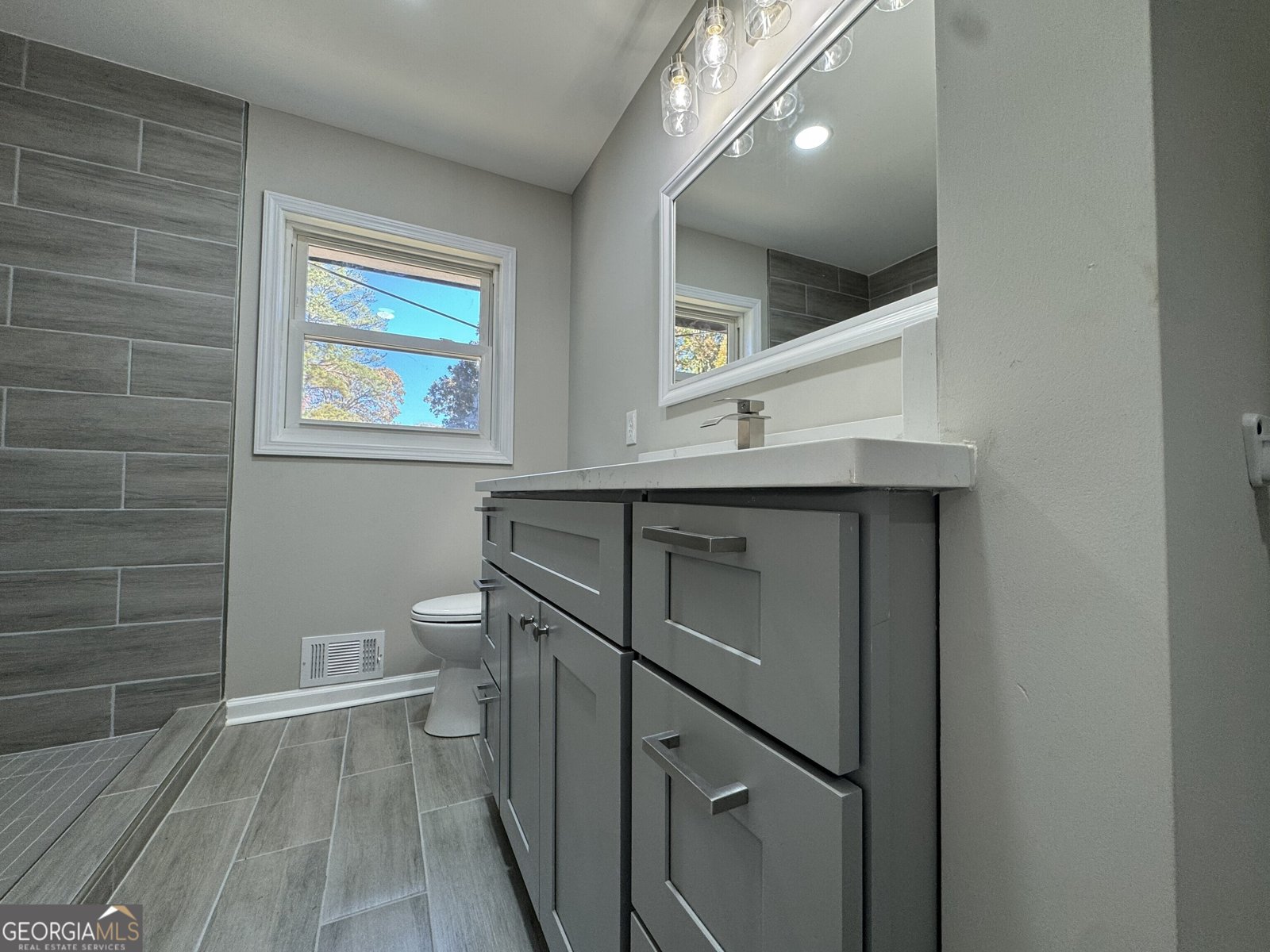 3489 Creighton Road Atlanta - 24