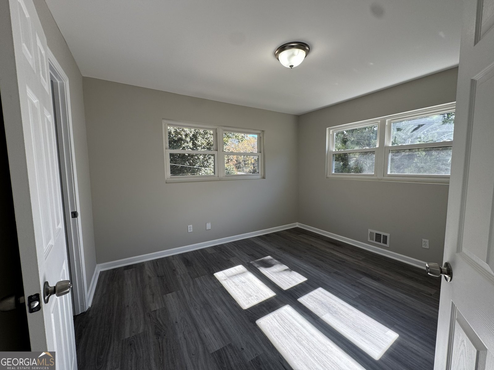 3489 Creighton Road Atlanta - 29