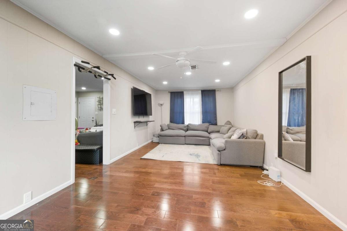 1454 Helen Lane Atlanta - 3