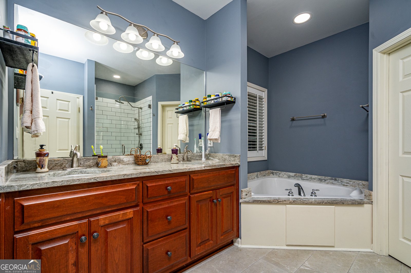 325 Twin Oaks Circle Bogart - 40