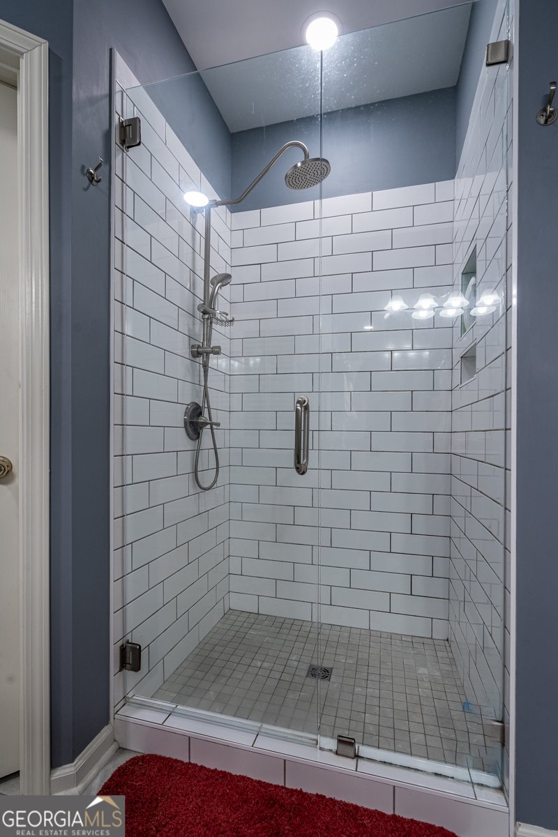 325 Twin Oaks Circle Bogart - 41