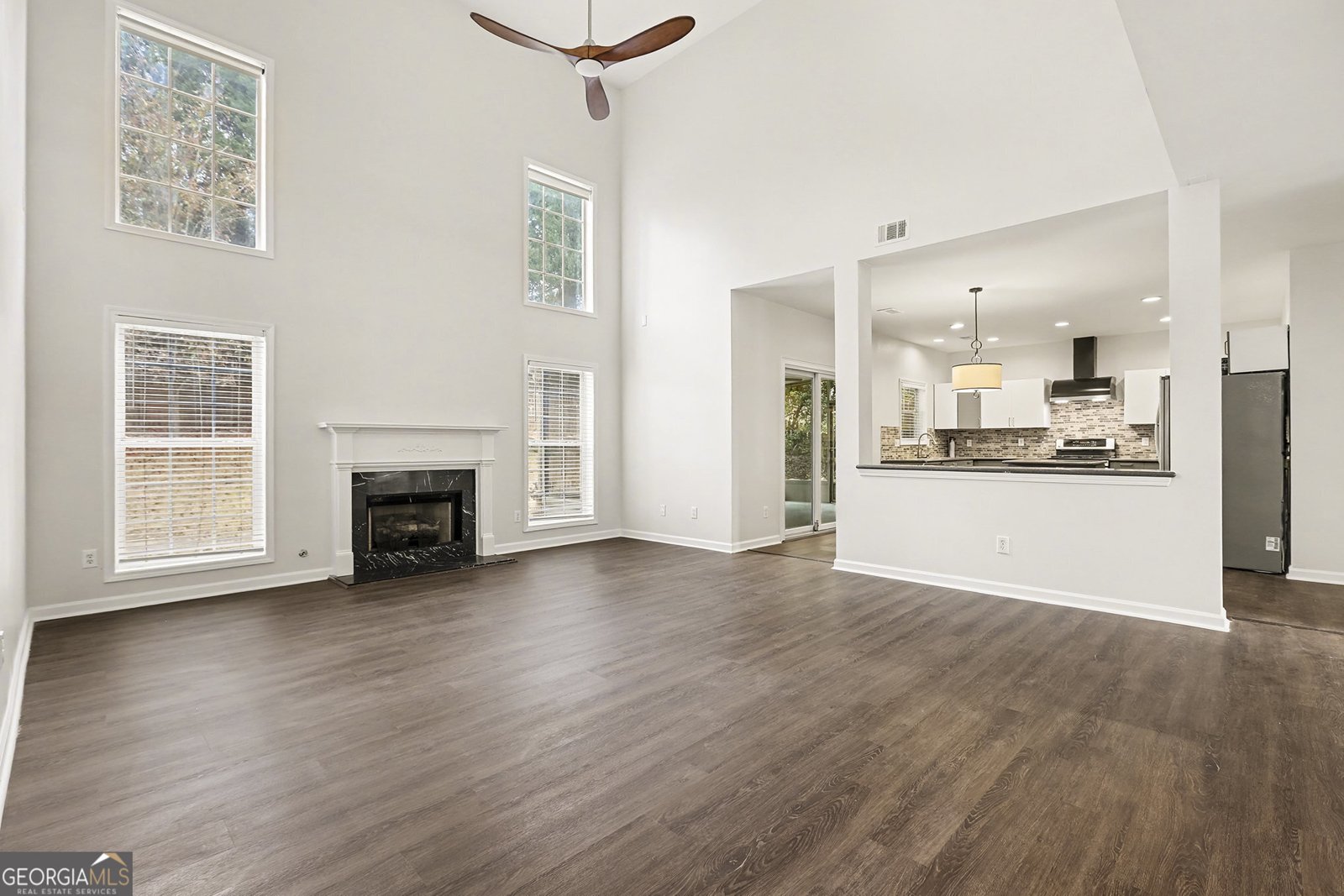 702 Lake Side Lane Canton - 10