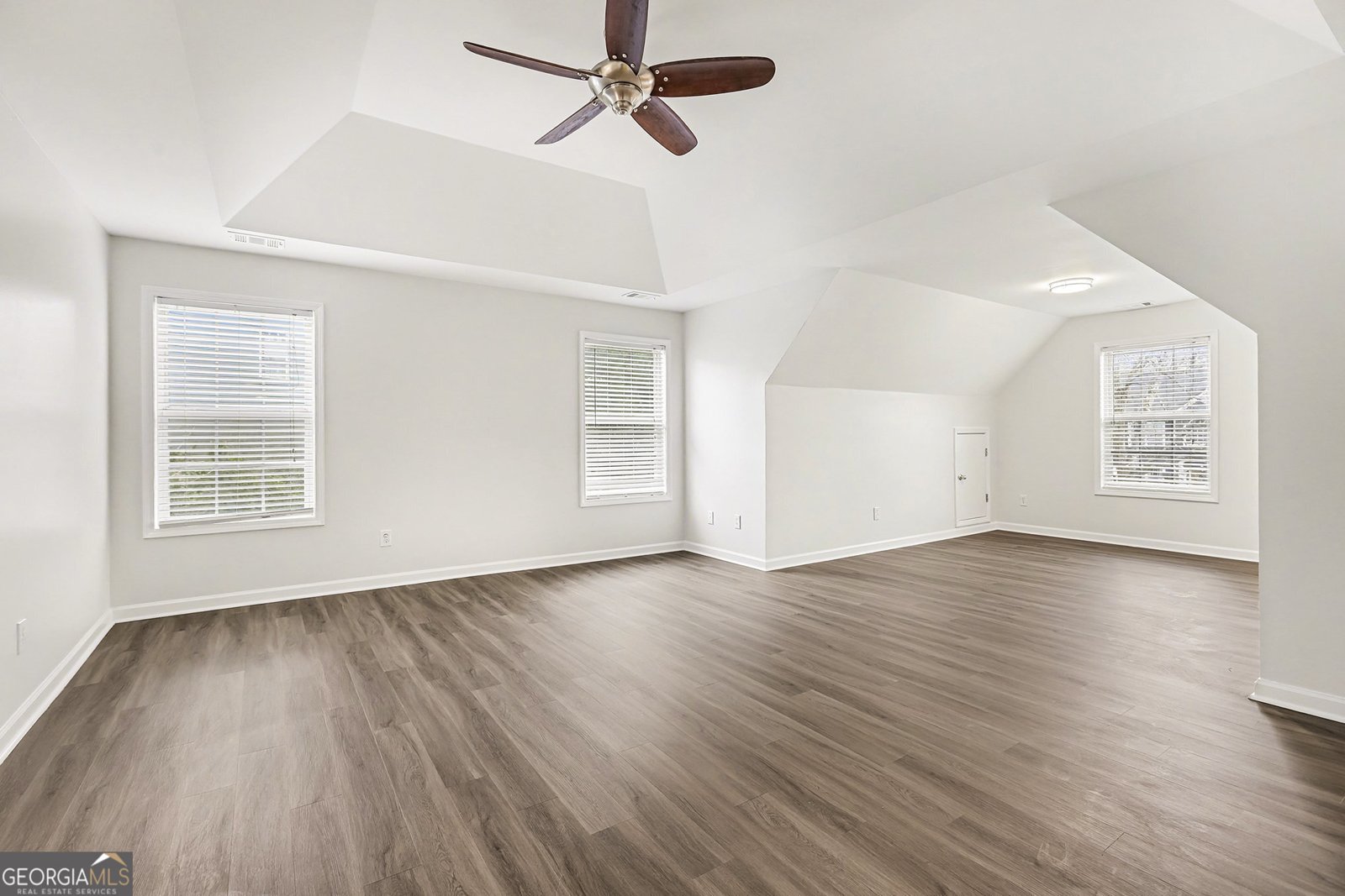 702 Lake Side Lane Canton - 25