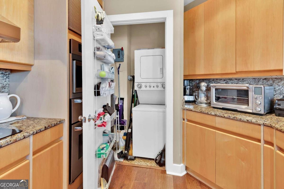 2828 Peachtree Road Atlanta - 11