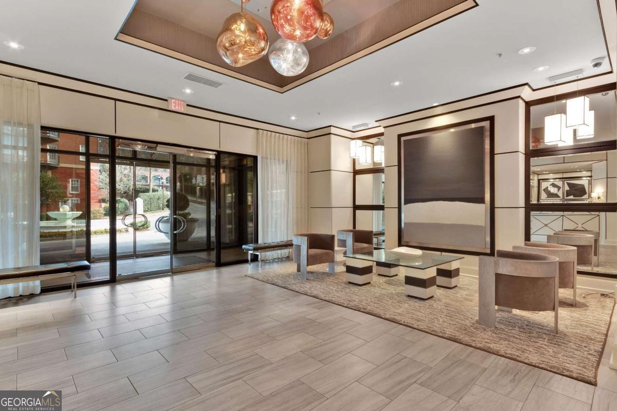 2828 Peachtree Road Atlanta - 2