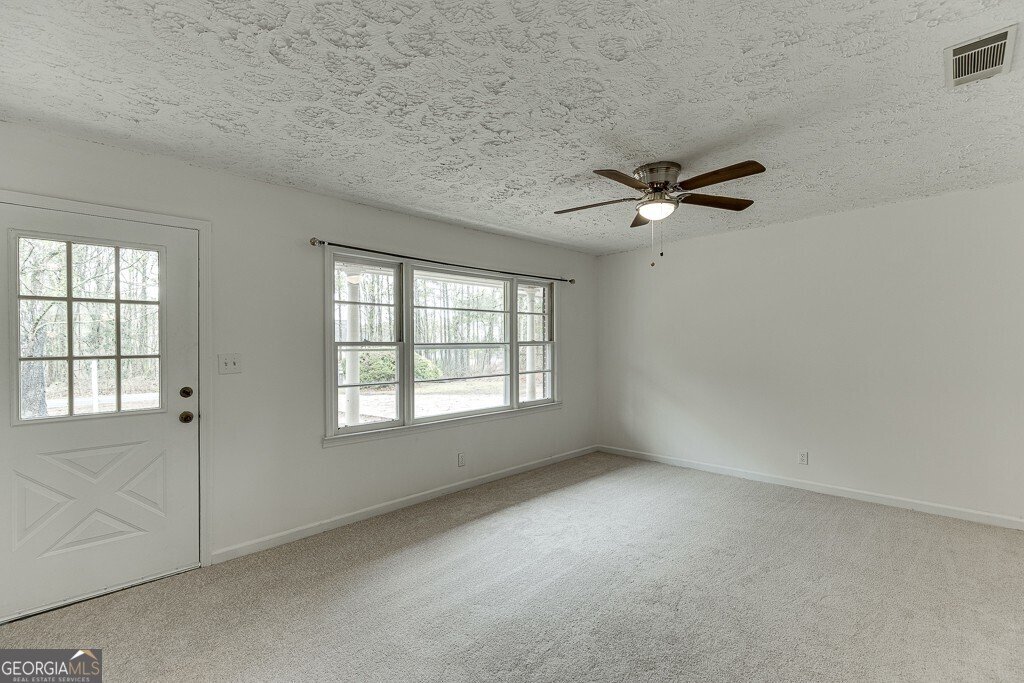 101 Carl Cedar Hill Road Winder - 8