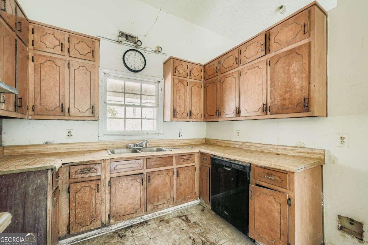 200 Hidden Pines Drive Covington - 14