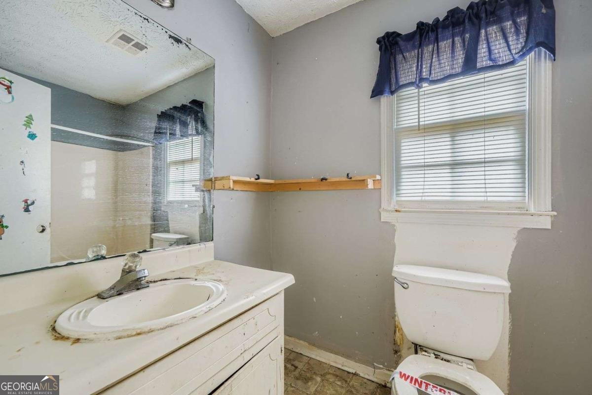 200 Hidden Pines Drive Covington - 17