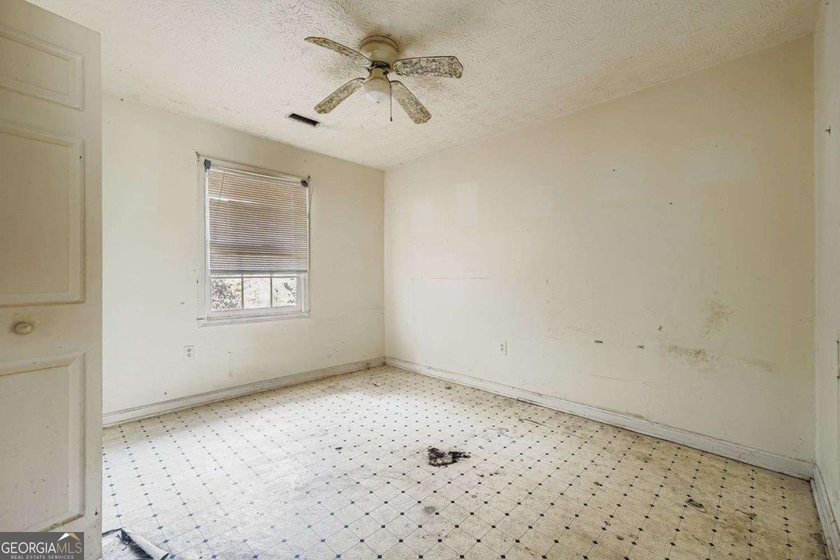 200 Hidden Pines Drive Covington - 20