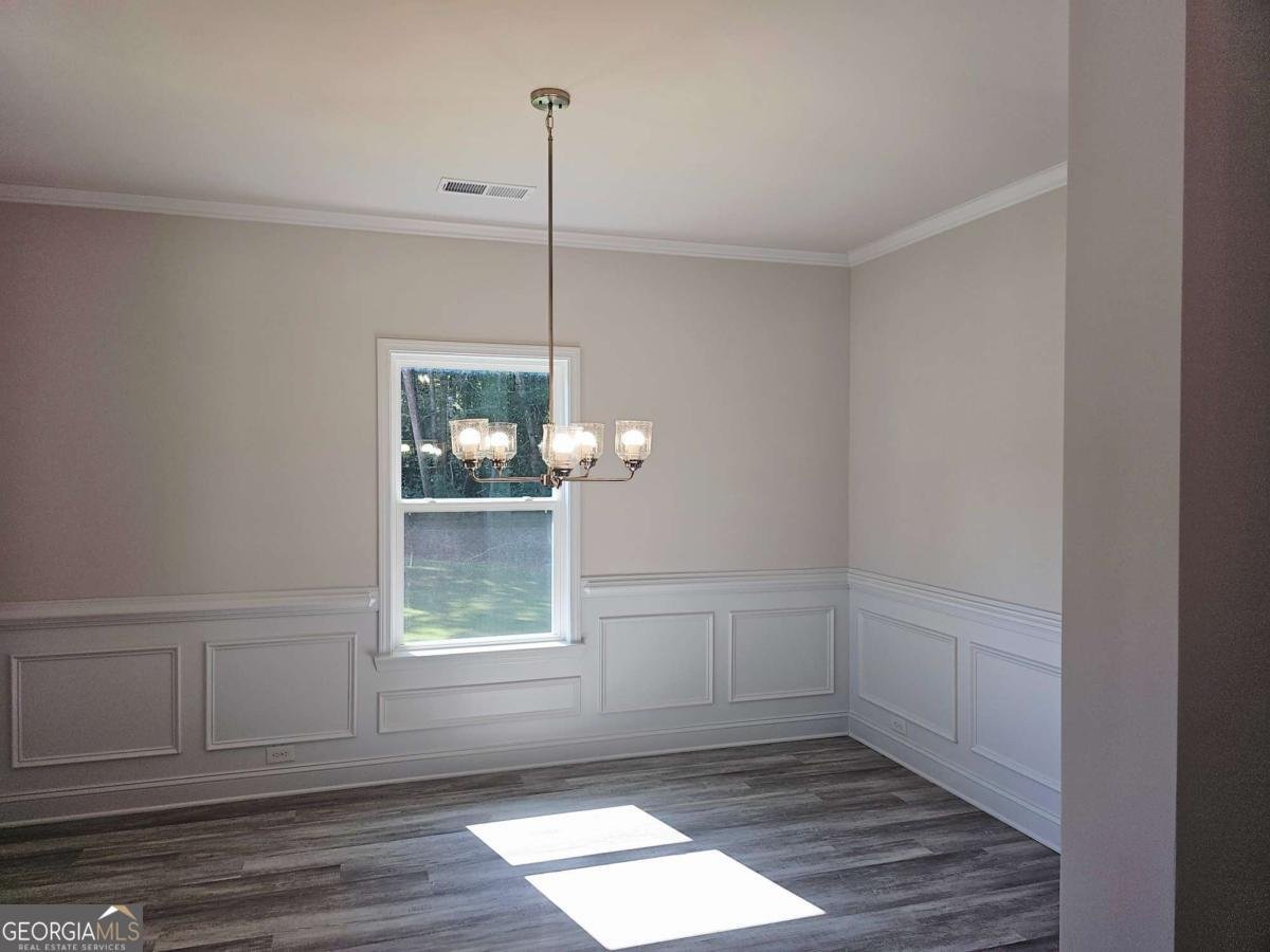 305 Melanie Court Bowdon - 2