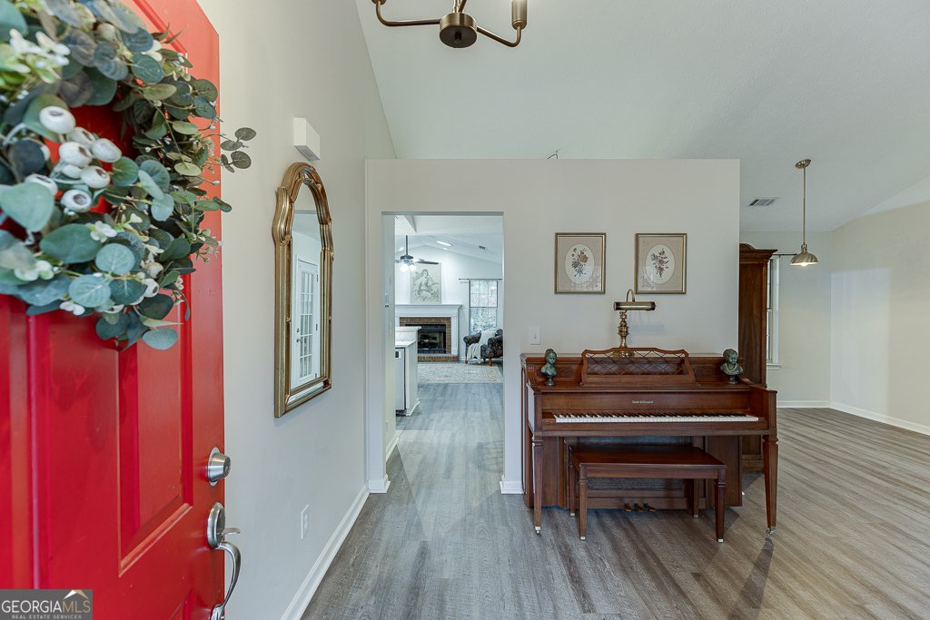 910 Lauren Kay Court Lawrenceville - 4