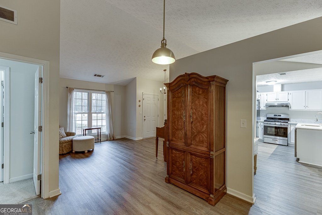 910 Lauren Kay Court Lawrenceville - 8