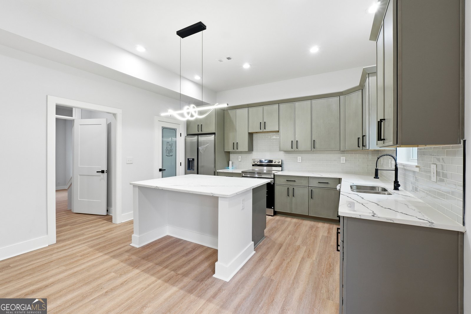 198 Stanhope Circle Atlanta - 6