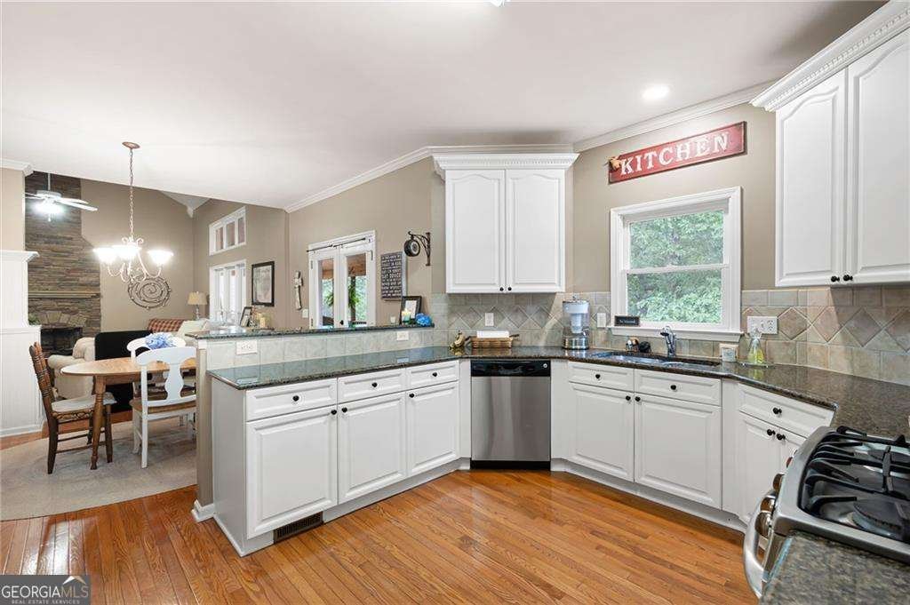 138 Knightwood Point Acworth - 11