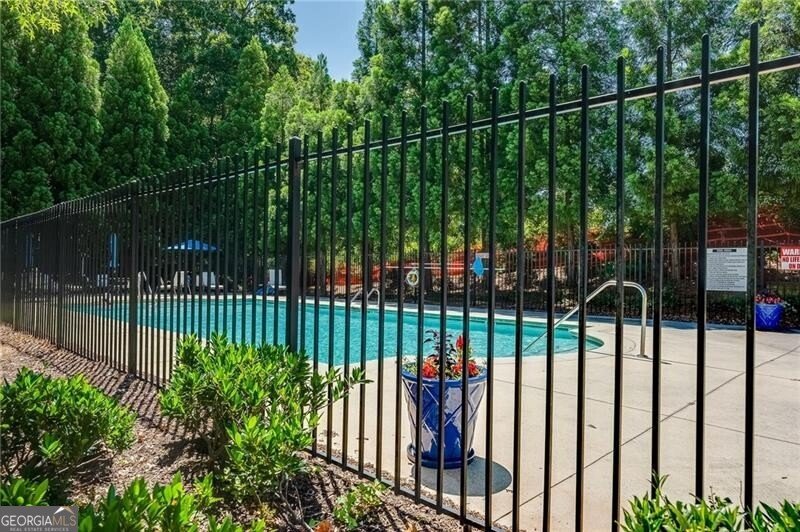 3120 Overland Drive Roswell - 33