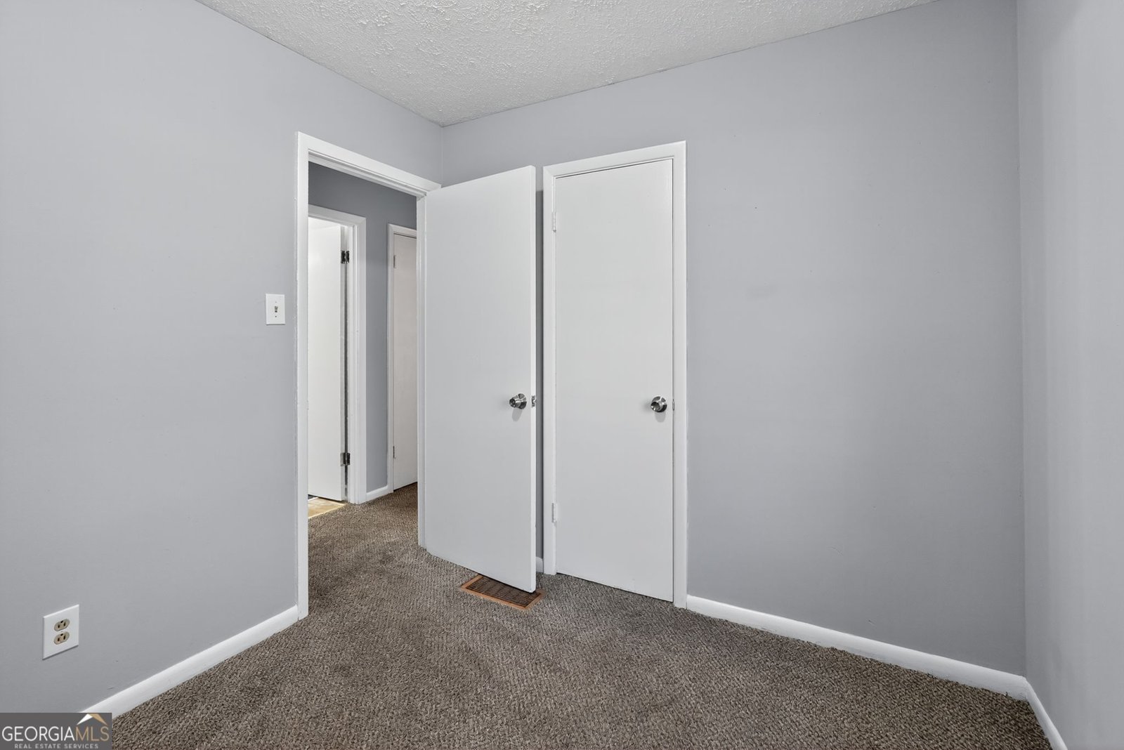 6730 Gano Drive Riverdale - 18