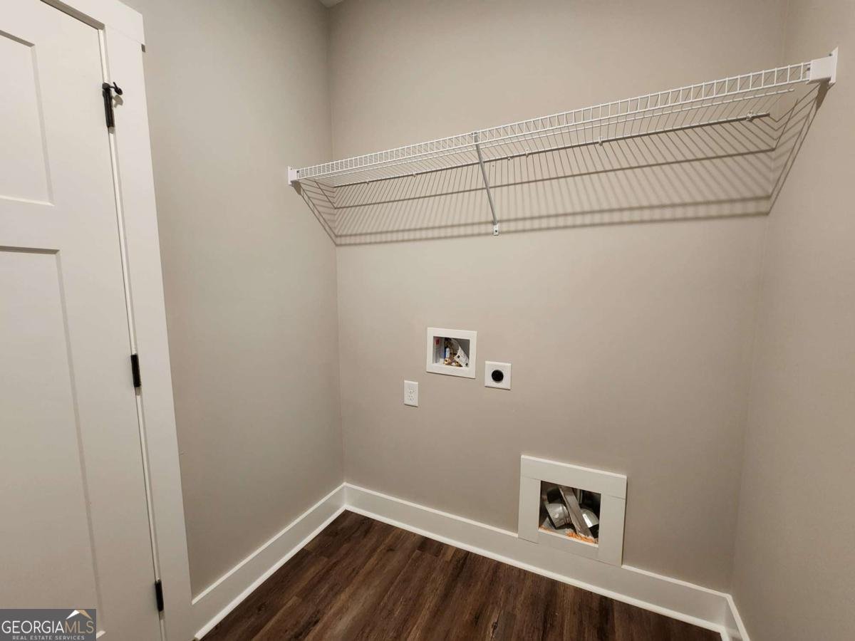 37 JEFFREY Lane Dallas - 18