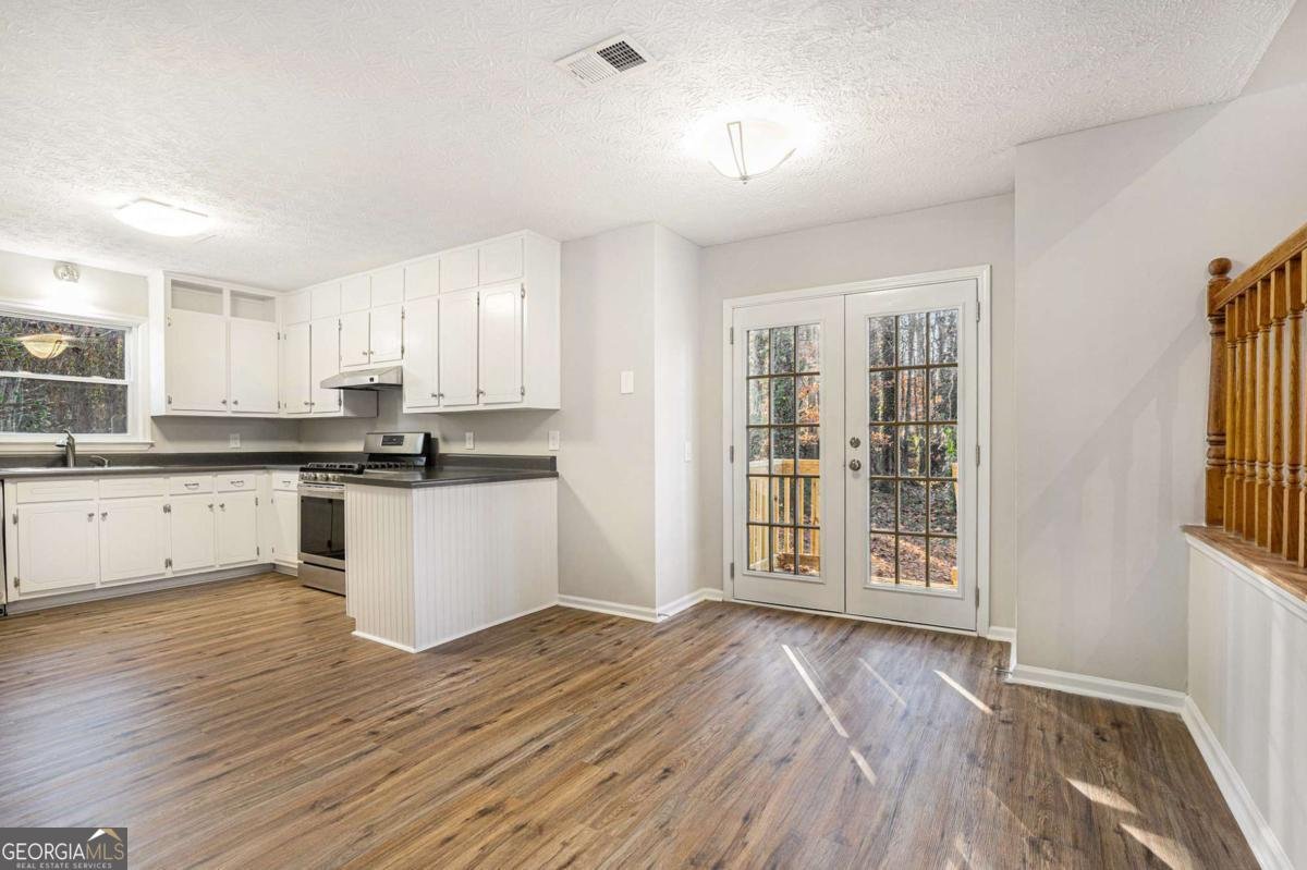 2398 Cedar Drive Lawrenceville - 11