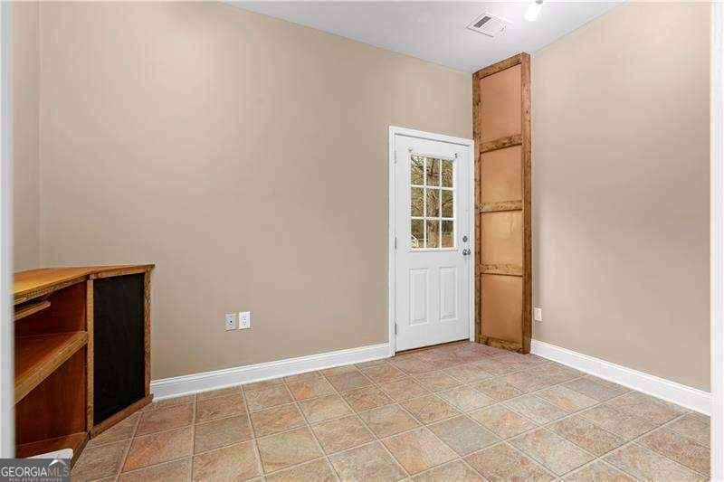 328 Rain Valley Circle Meansville - 5