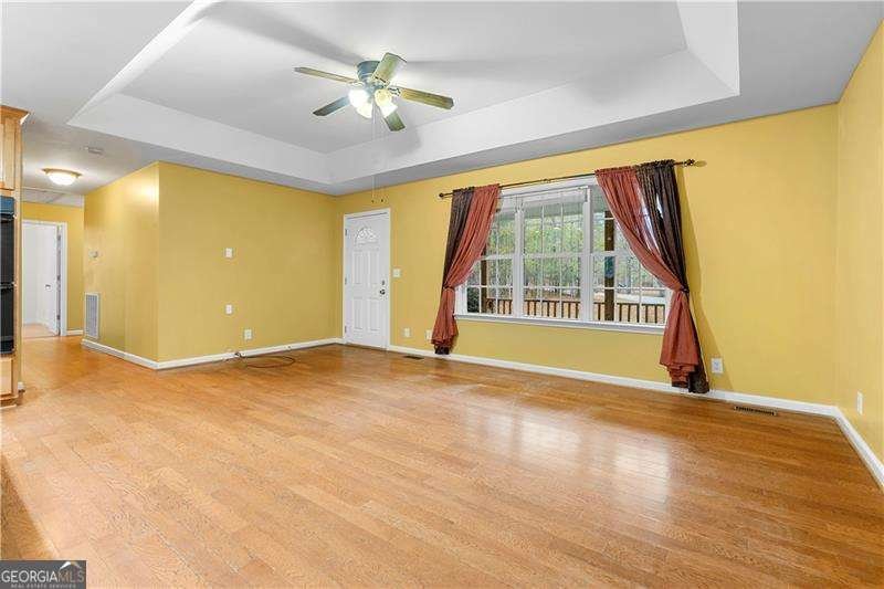 328 Rain Valley Circle Meansville - 9