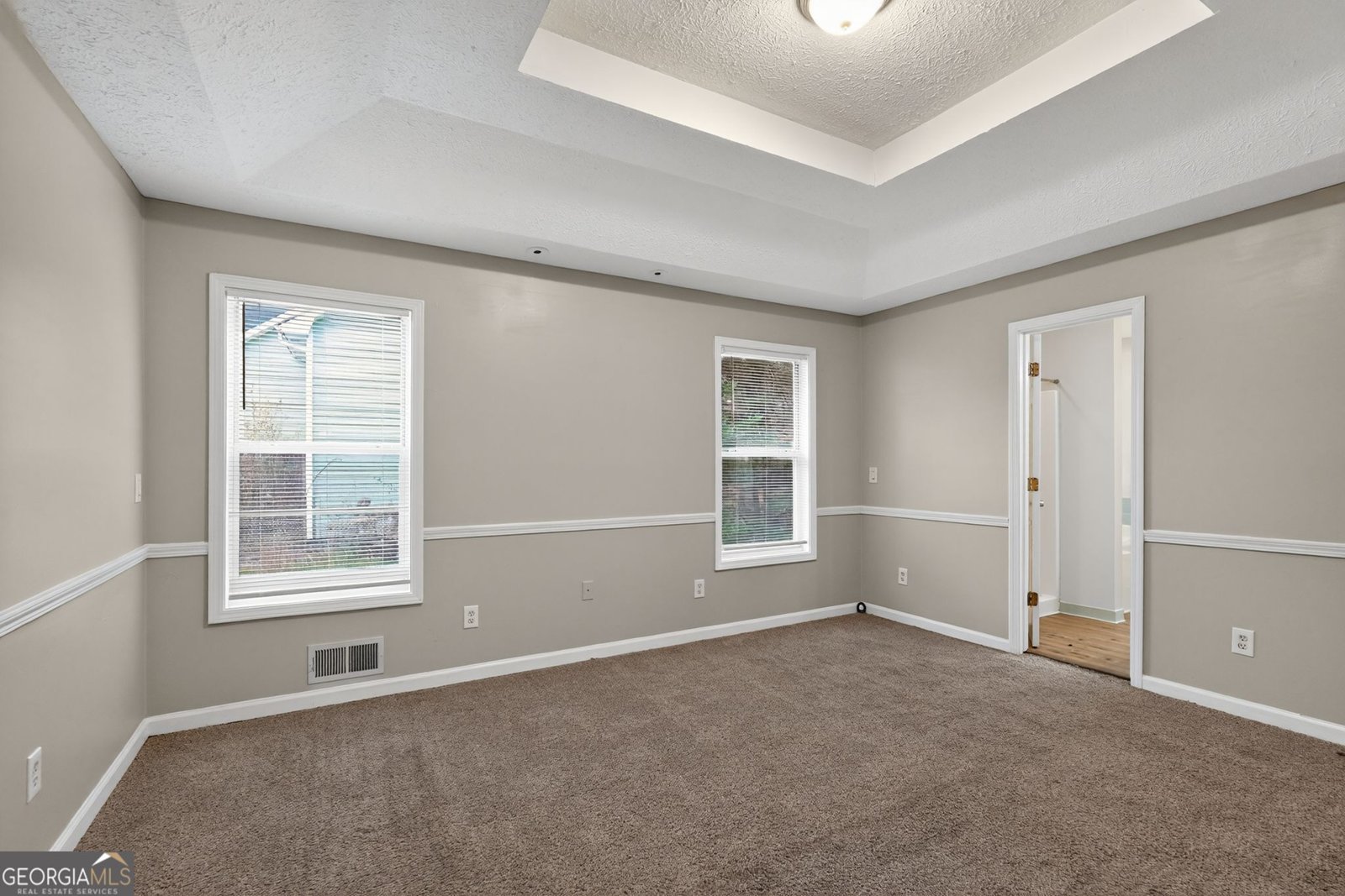 225 Hillandale Drive Stockbridge - 26