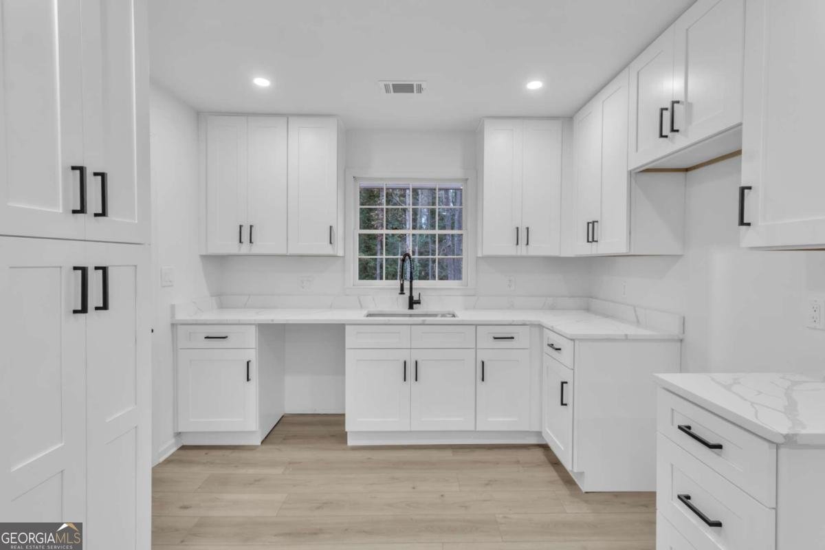 3296 Columbia Woods Drive Decatur - 12