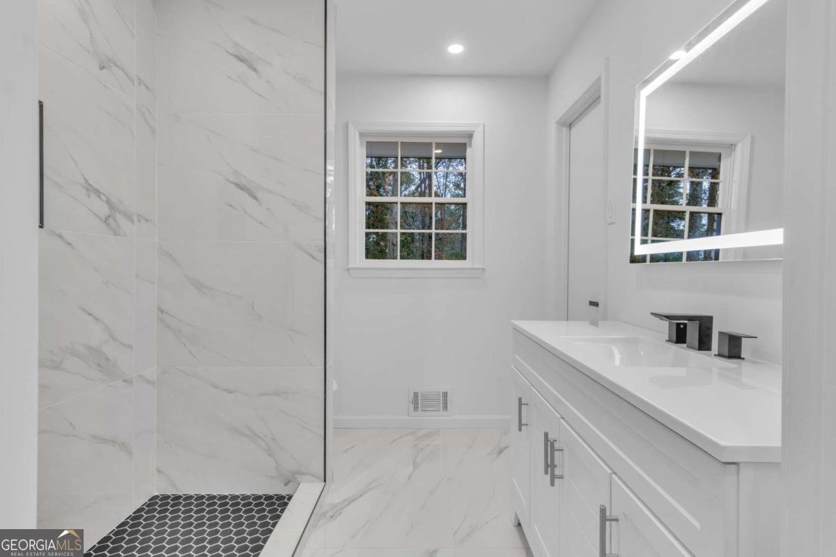 3296 Columbia Woods Drive Decatur - 26