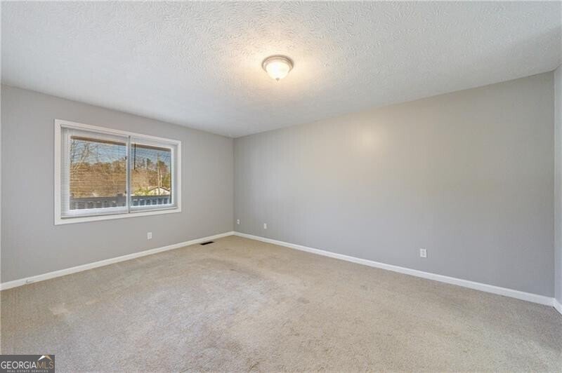 2490 Wood Meadows Drive Marietta - 15